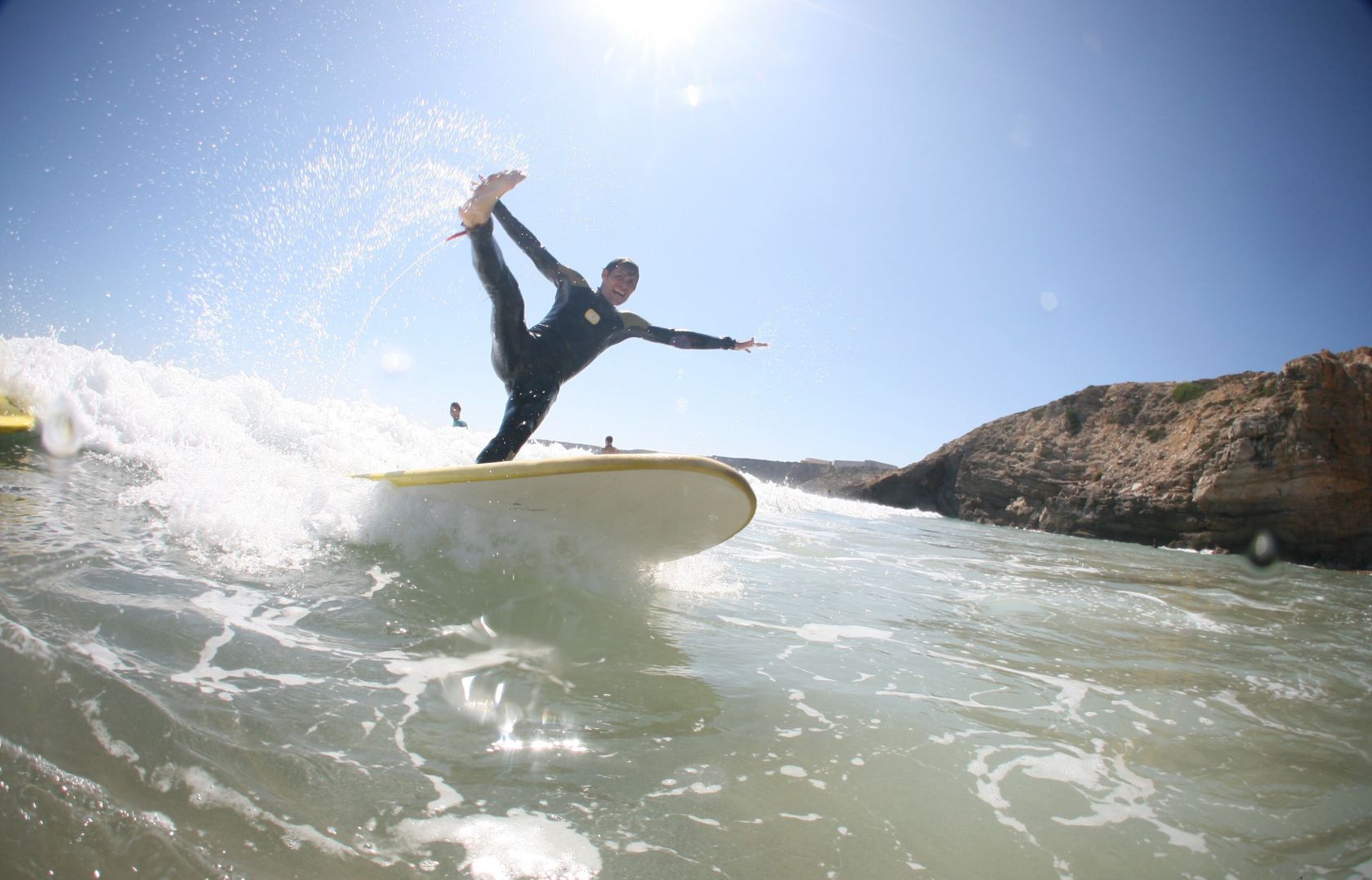 Yoga & Surf Retreats in de Algarve, Portugal. Wat moet je gezien hebben in de Algarve? Happy