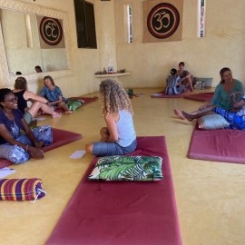 Yoga & Wellbeing  op Lamu 20